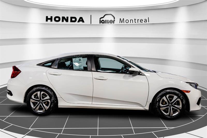 2018 Honda Civic - Image 9