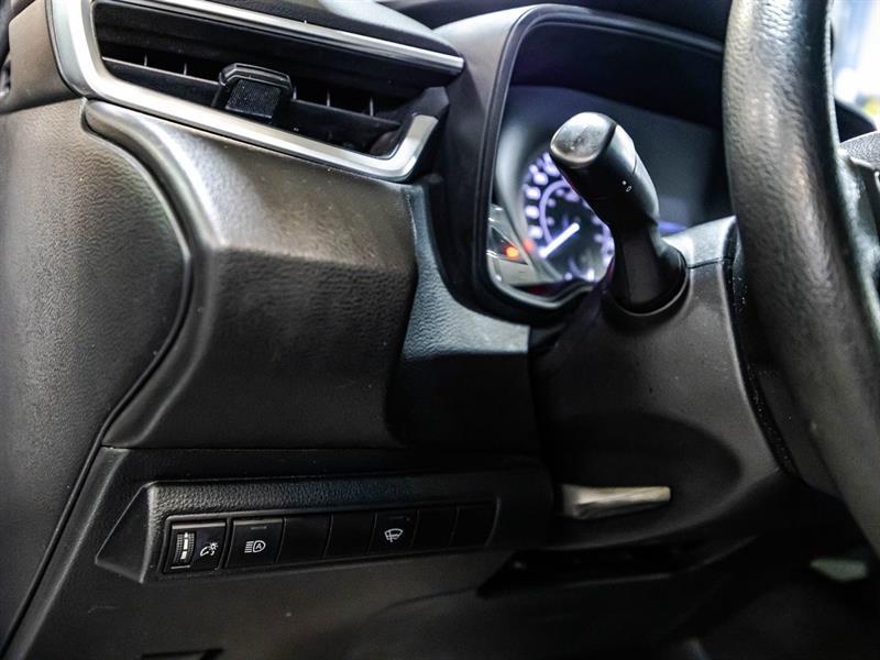 2021 Toyota Corolla - Image 20