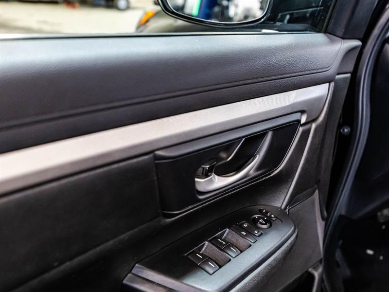 2018 Honda CR-V - Image 11