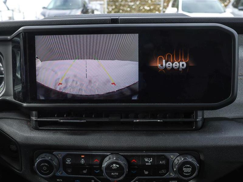 jeep Wrangler 4xe 2025 - 32