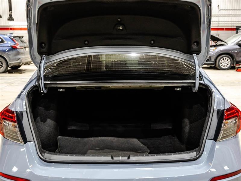 2023 Honda Civic - Image 15