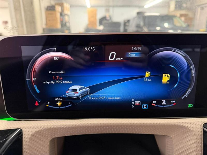 mercedes-benz A-Class 2020 - 23