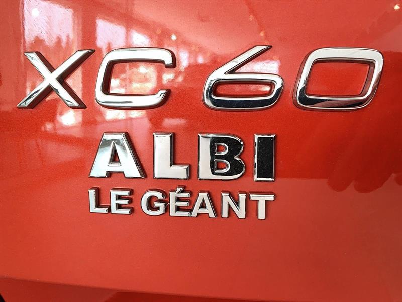volvo XC60 2022 - 22