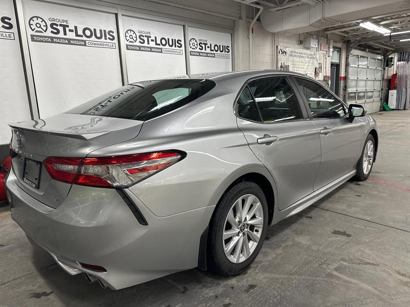 toyota Camry 2018 - 4