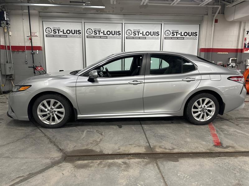 toyota Camry 2018 - 12