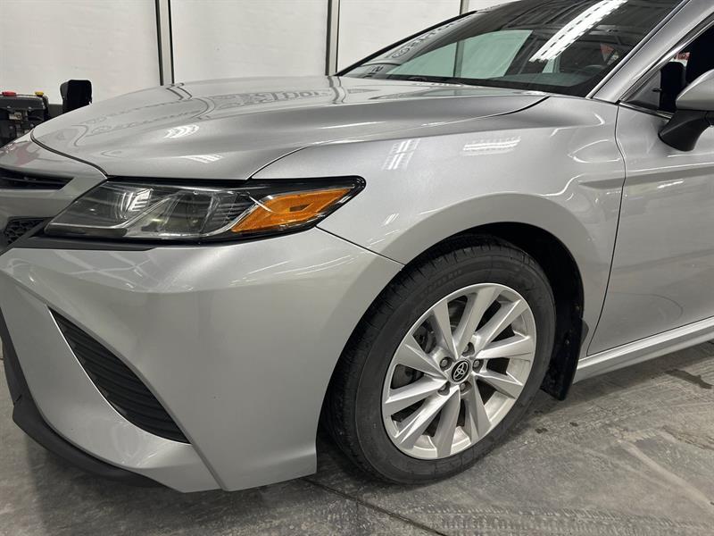 toyota Camry 2018 - 14