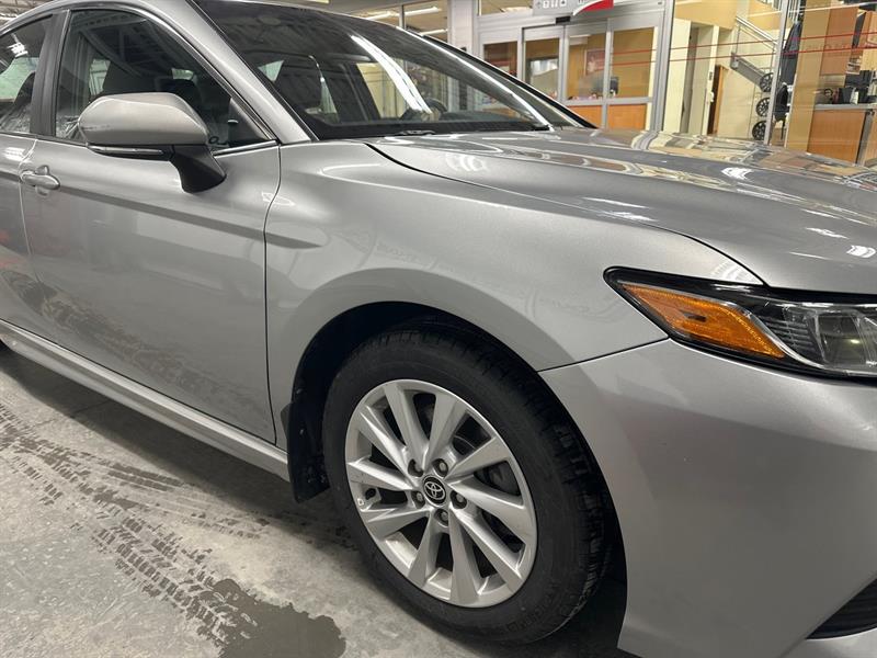 toyota Camry 2018 - 18
