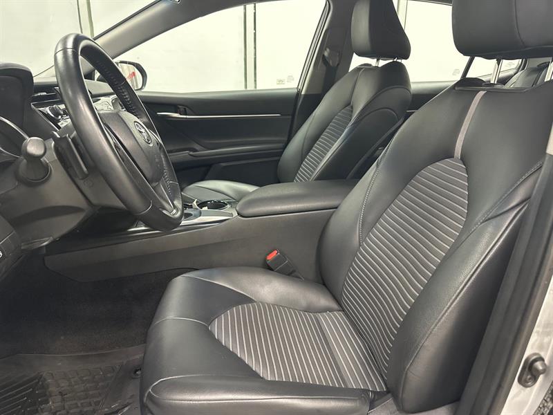 toyota Camry 2018 - 22