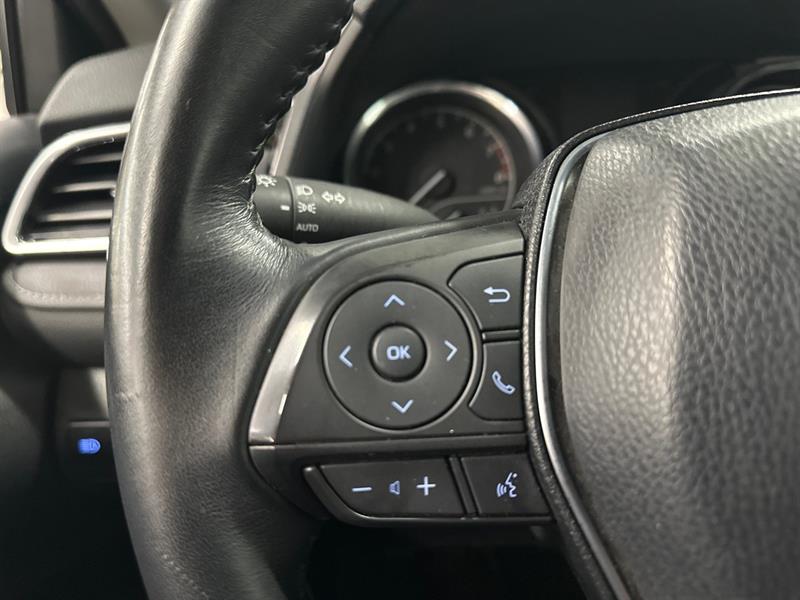 toyota Camry 2018 - 31