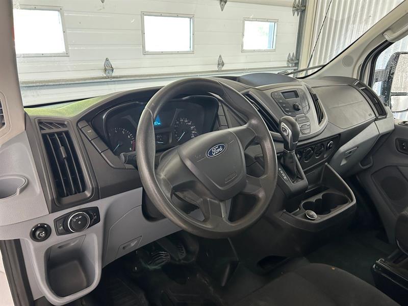 ford Transit Cutaway 2019 - 11