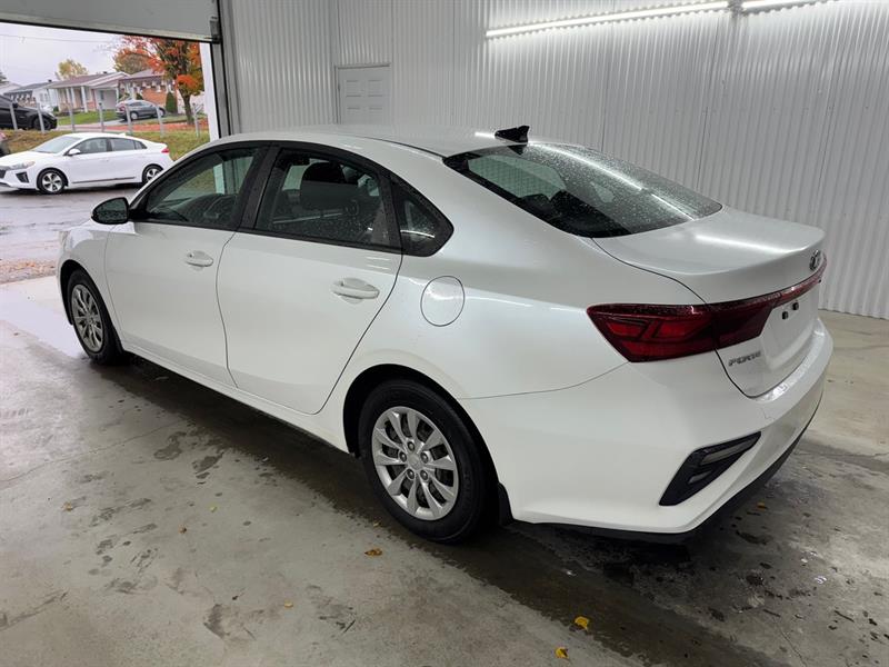 kia Forte 2020 - 8