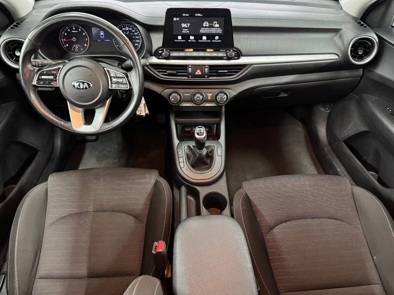 kia Forte 2020 - 17