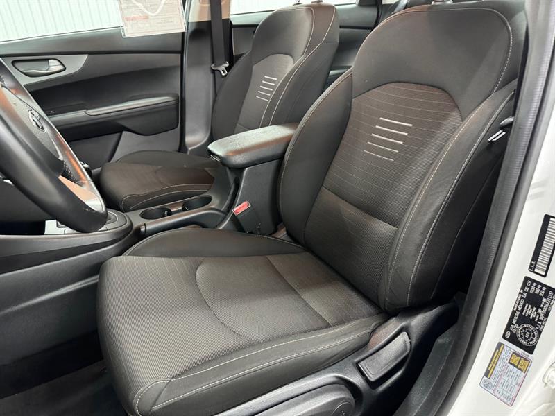 kia Forte 2020 - 19