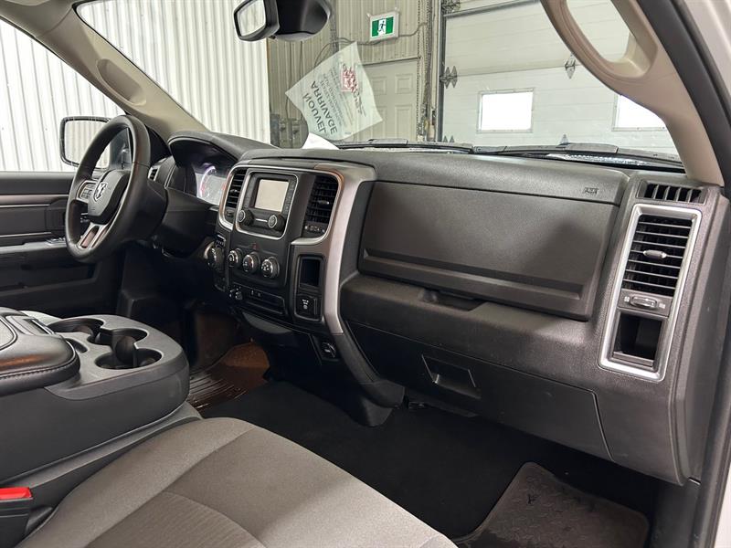 ram 1500 Classic 2023 - 18