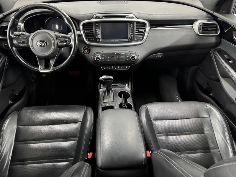 kia Sorento 2018 - 17