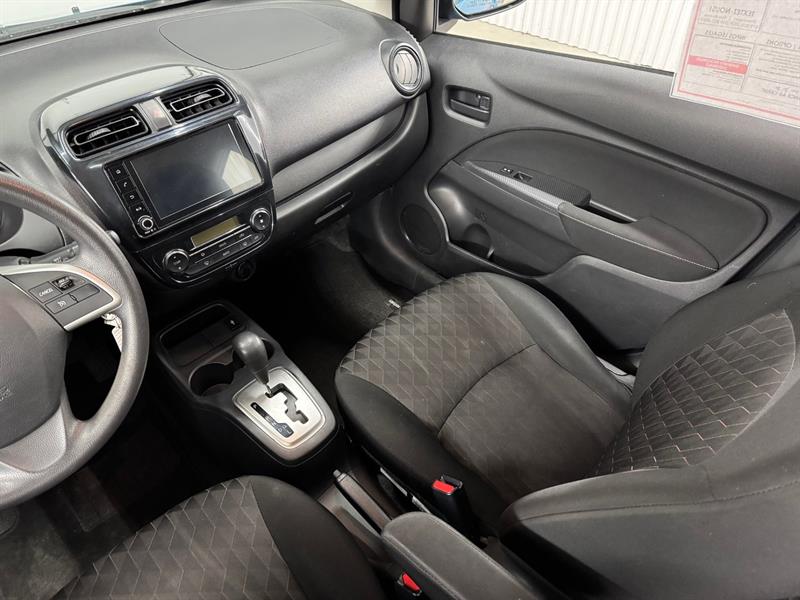 mitsubishi Mirage 2022 - 19