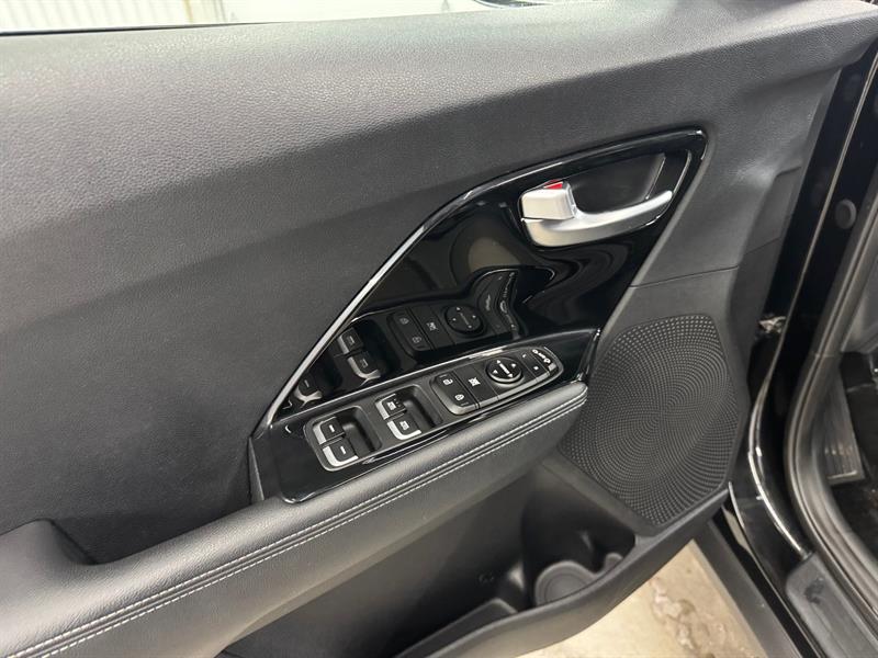 kia Niro 2019 - 18