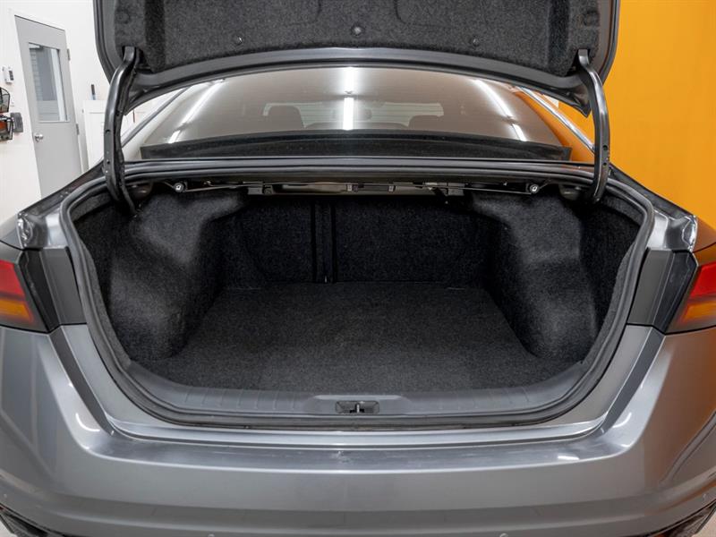nissan Altima 2023 - 32