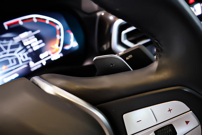 bmw X4 2025 - 16