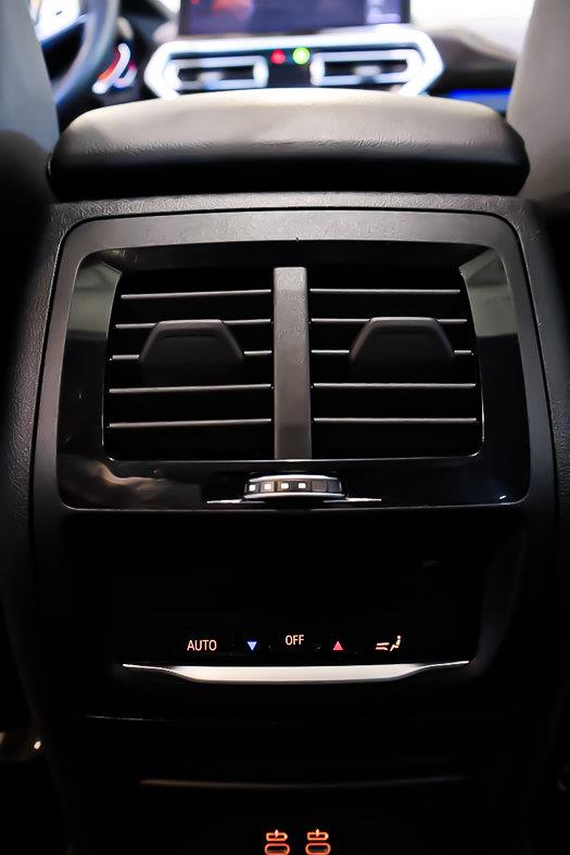 bmw X4 2025 - 25