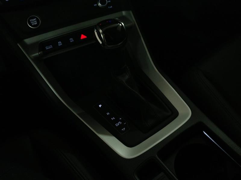 audi Q3 2022 - 16