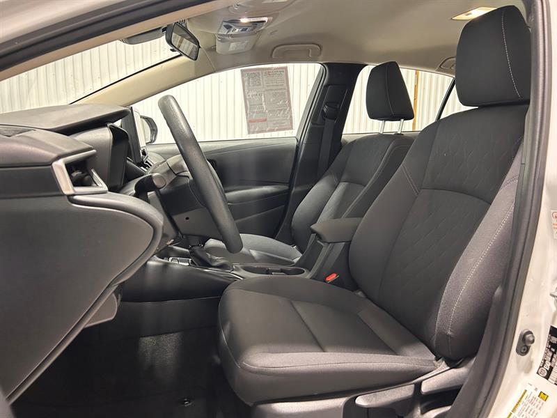 2023 Toyota Corolla - Image 13