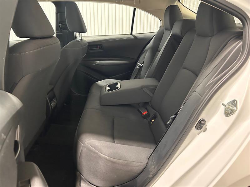 2023 Toyota Corolla - Image 16