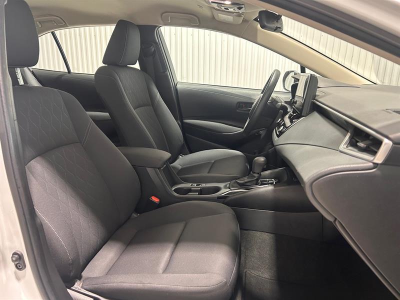 2023 Toyota Corolla - Image 19