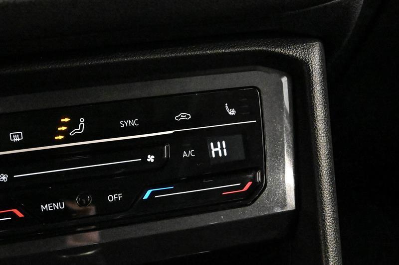 2022 Volkswagen Tiguan - Image 33