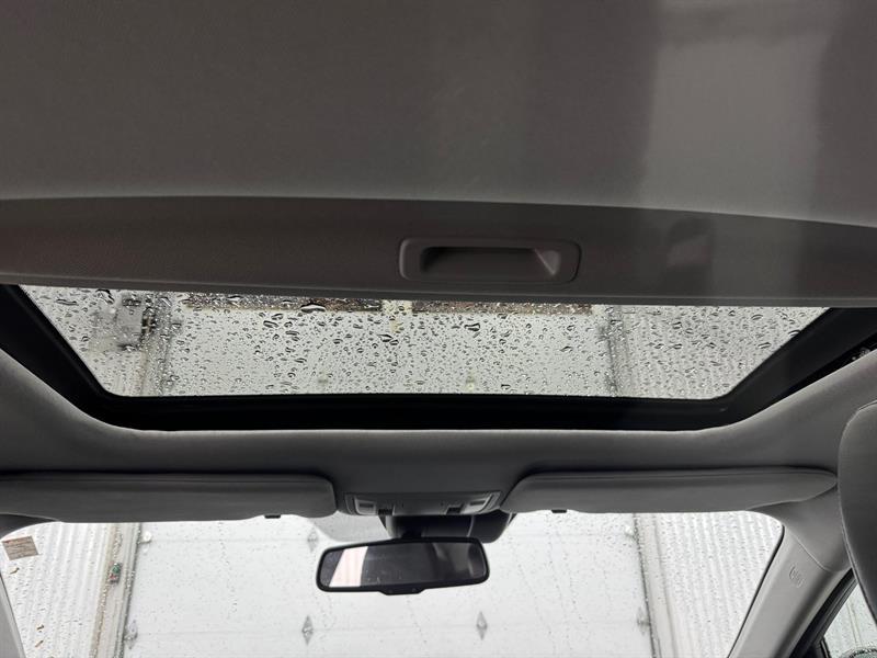 2017 Acura ILX - Image 18