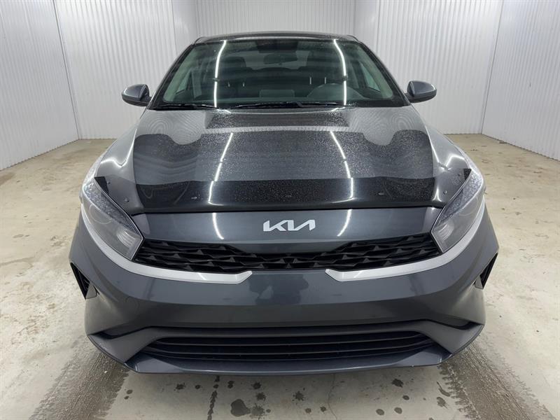 2022 Kia Forte - Image 2