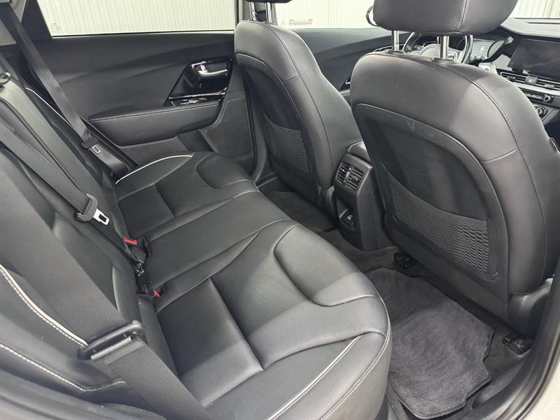 2021 Kia Niro - Image 18