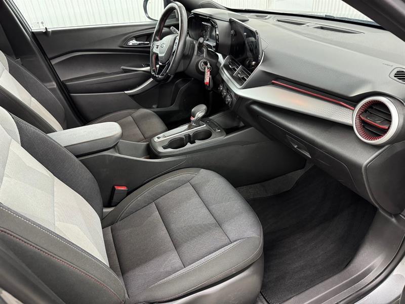 2025 Chevrolet Trax - Image 21