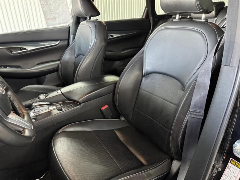 2023 Infiniti QX50 - Image 11