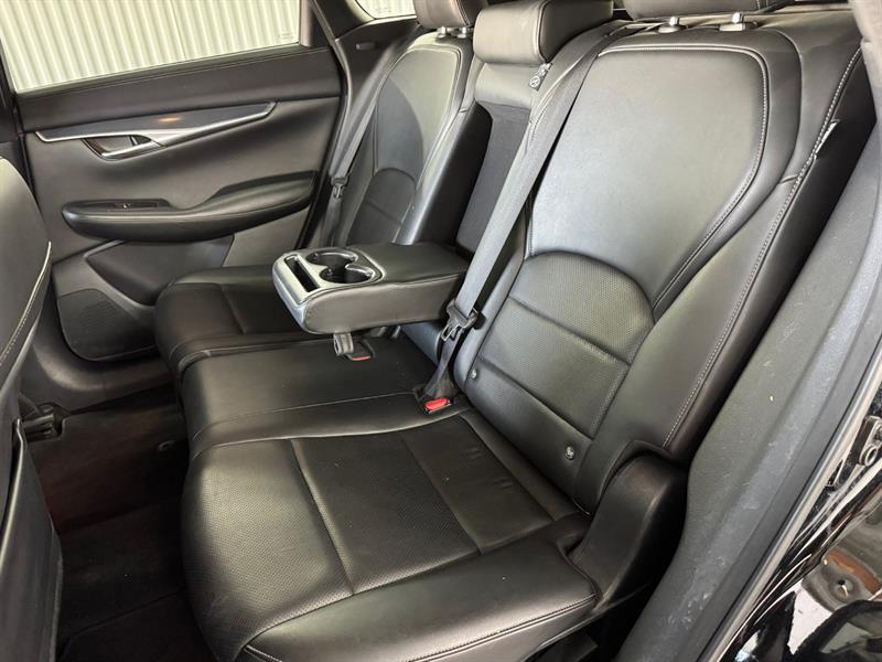 2023 Infiniti QX50 - Image 16