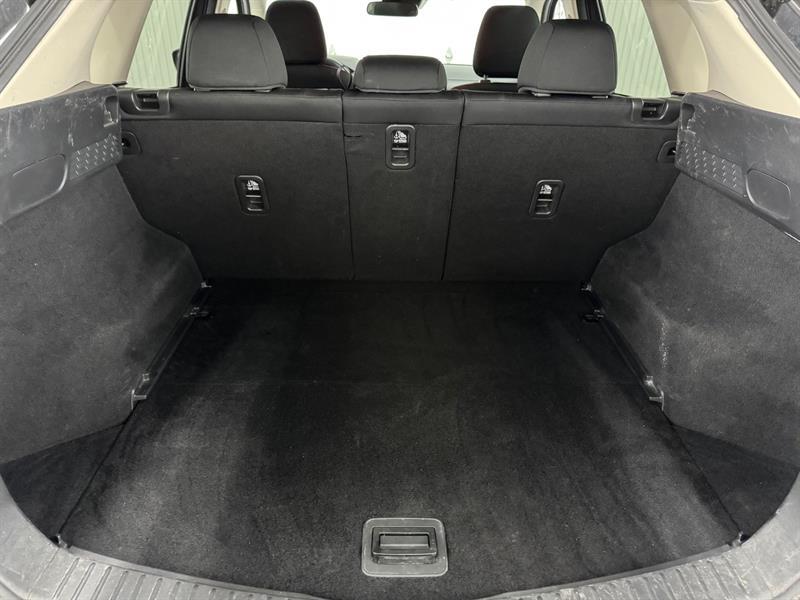 2024 Mazda CX-5 - Image 18