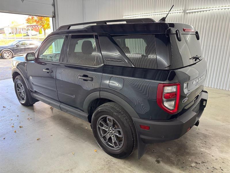 2022 Ford Bronco - Image 8
