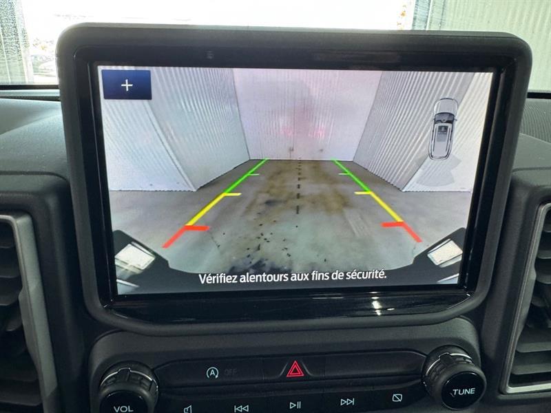 2022 Ford Bronco - Image 14