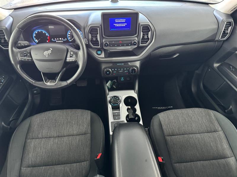 2022 Ford Bronco - Image 18