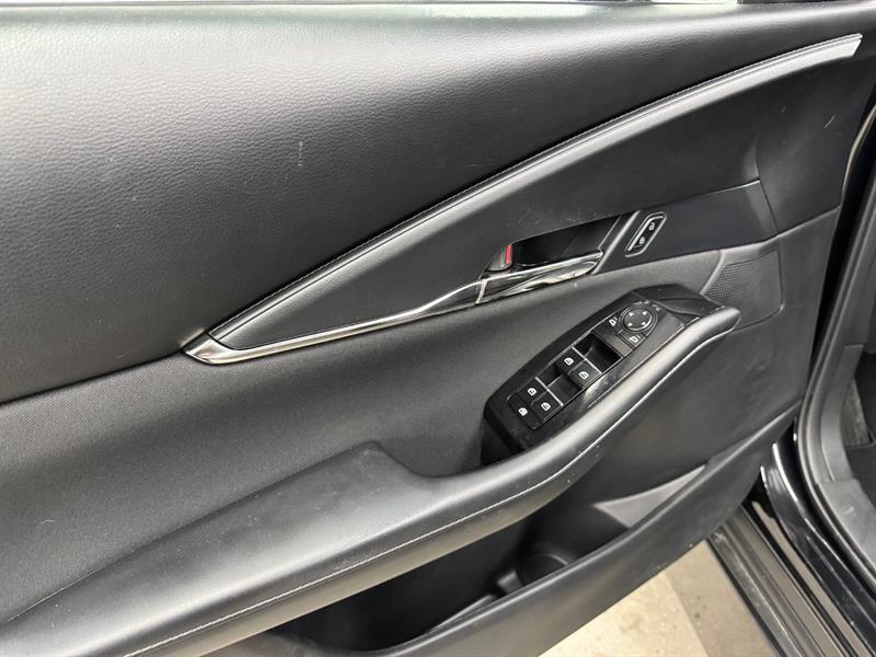 2022 Mazda CX-30 - Image 13