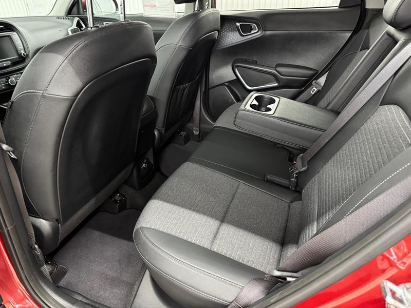 2022 Kia Soul - Image 17