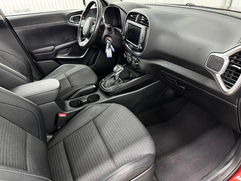2022 Kia Soul - Image 19