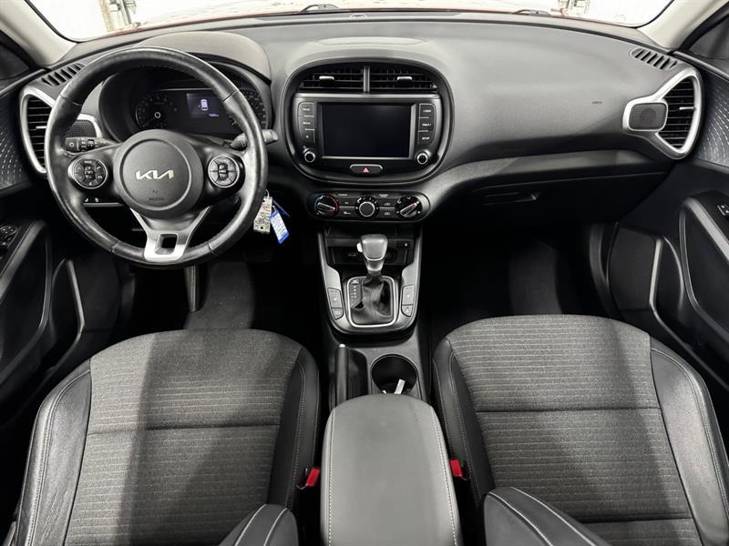 2022 Kia Soul - Image 21