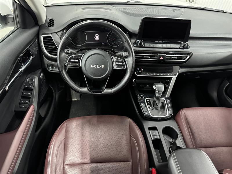 2022 Kia Seltos - Image 14