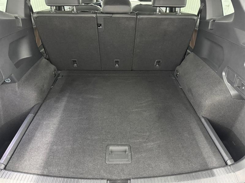 2023 Volkswagen Tiguan - Image 22