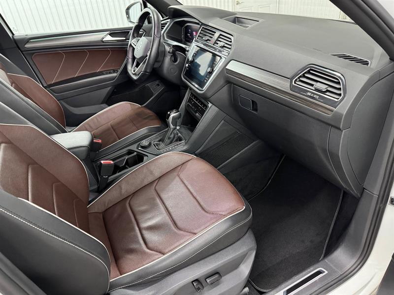 2023 Volkswagen Tiguan - Image 23