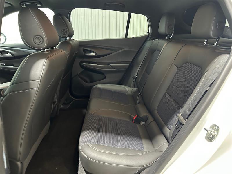 2024 Buick Envista - Image 14