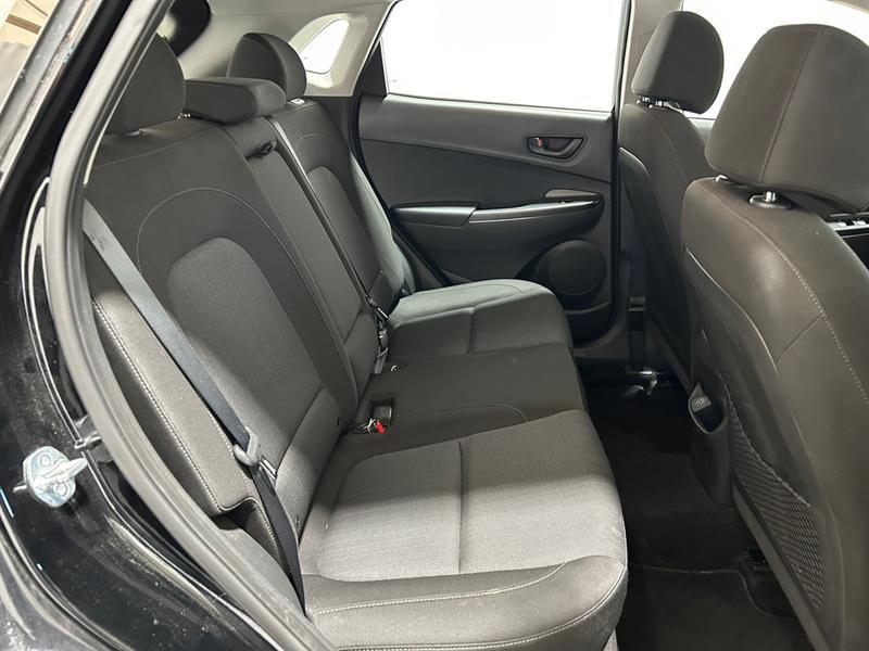 2023 Hyundai Kona - Image 18