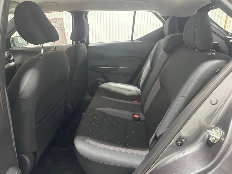 2019 Nissan Kicks - Image 14