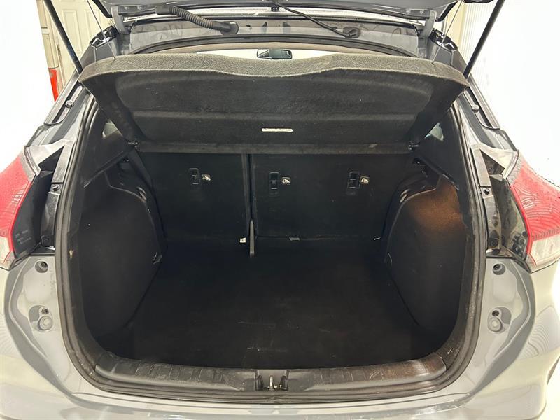 2021 Nissan Kicks - Image 19